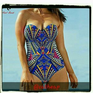 New...MULTI COLOR PLIS SIZE MONOKINI SWIMSUIT